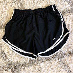 Nike tempo running shorts